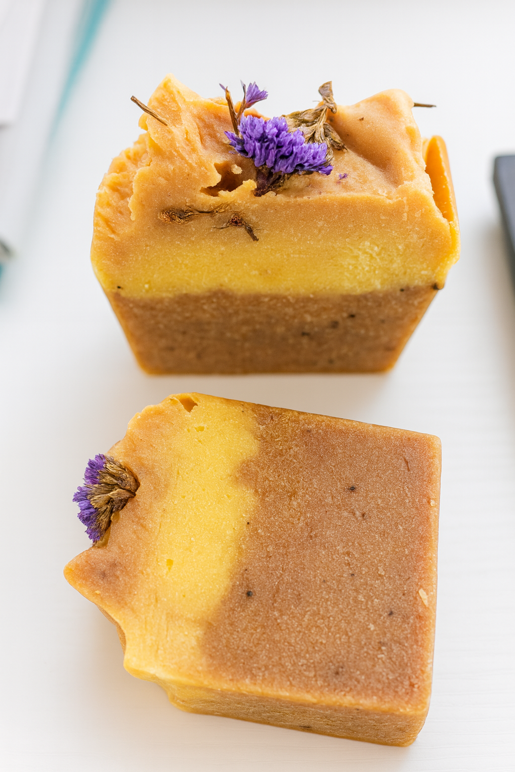 Chia, Banana & Everlasting Flower Soap – Fragrance-Free Nourishment | 120g